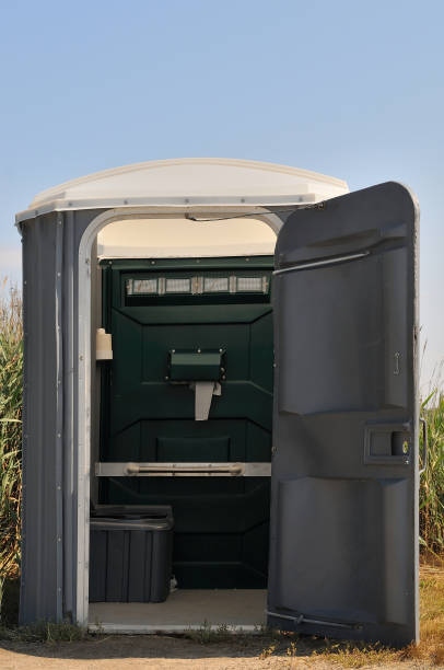 Portable restroom solutions in Marengo, IA